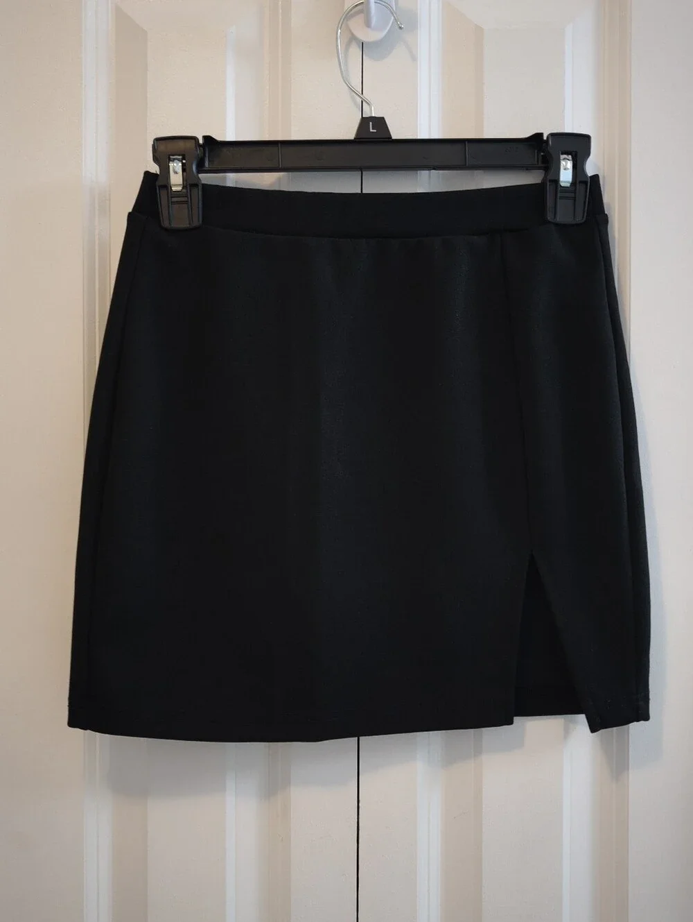 SHEIN Black Mini Skirt with Side Slit